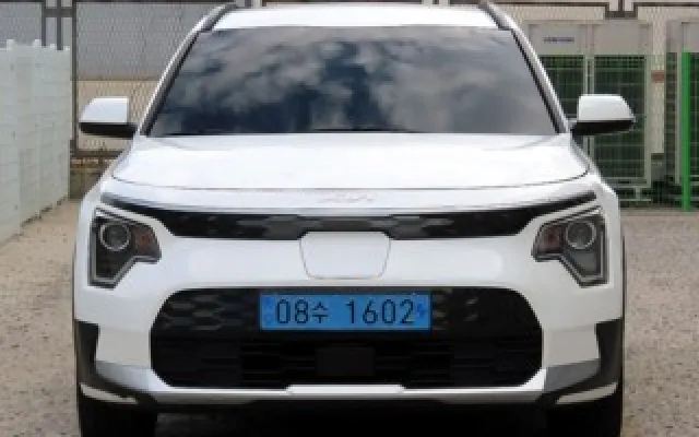 수원중고차거래사이트 디 올 뉴 니로 EV 에어 매물 사진 3 - 2023/04 60,650km