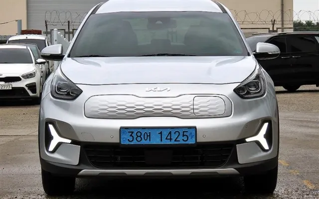 수원중고차거래사이트 니로 플러스 EV 어스 매물 사진 17 - 2022/06 24,524km