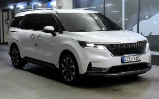 수원중고차거래사이트 카니발 4세대 디젤 9인승 노블레스 매물 사진 12 - 2022/06 92,820km